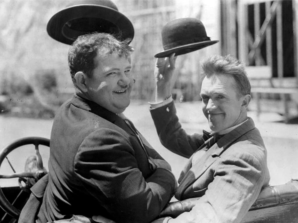 laurel-and-hardy-laurel-and-hardy-30795541-1024-768.jpg