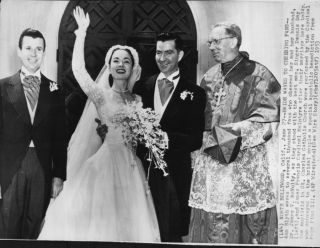 160628894_1953-ann-blyth-james-mcnulty-wedding-wire-photo