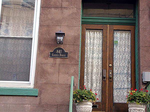 43156_841GardenStHoboken.jpg