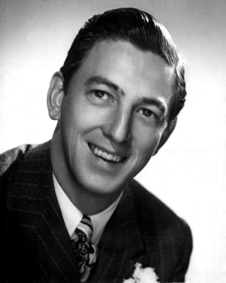 Ray_Bolger_1942.jpg